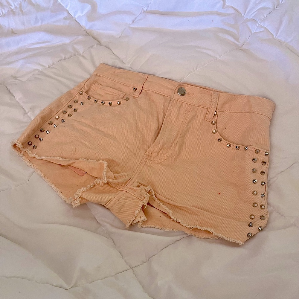 classic forever 21 silver studded peach pastel short